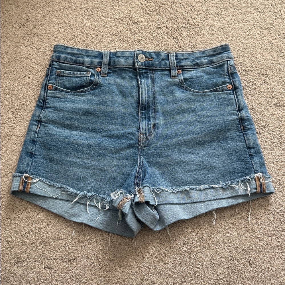 American Eagle Outfitters Blue Jean Shorts (size 8)